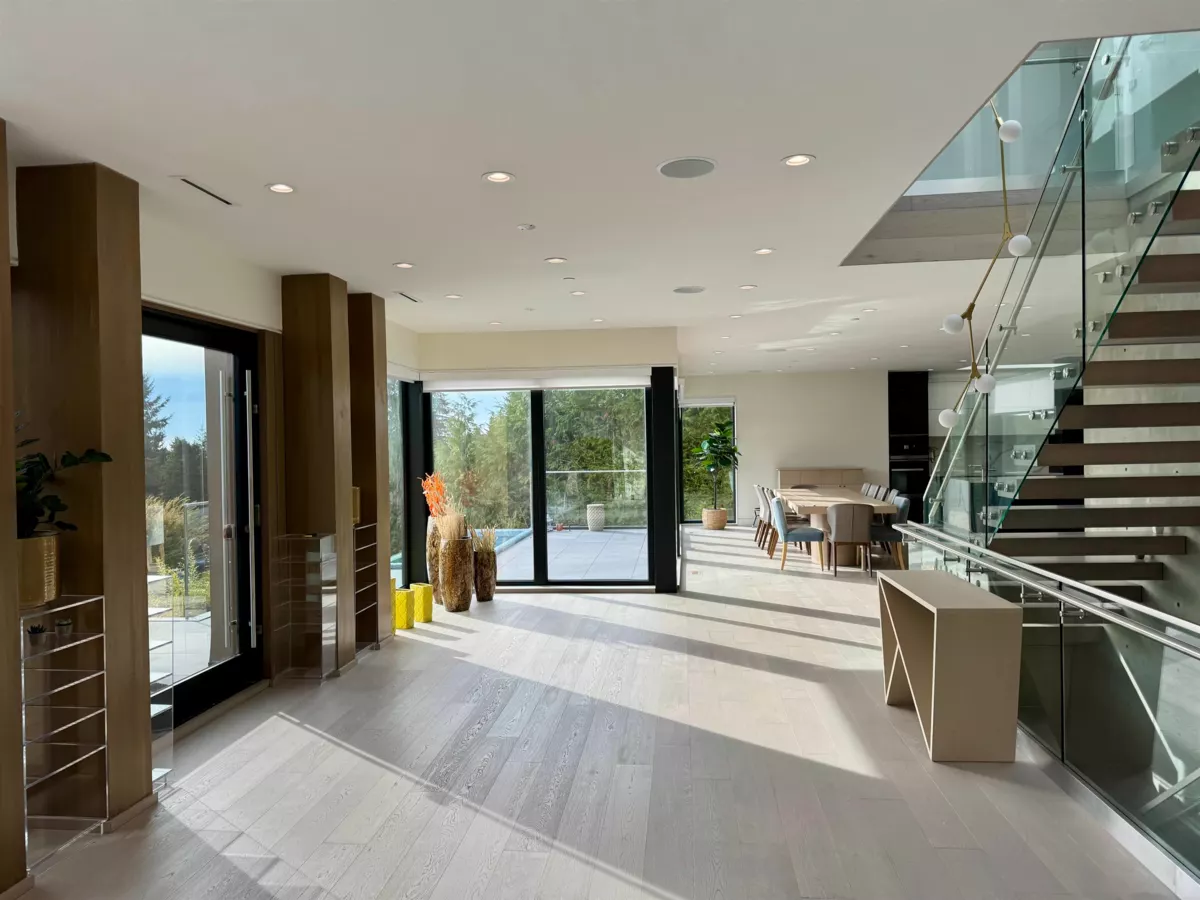 Kitchen Photo of 1035 Greenwood Place, West Vancouver, BC