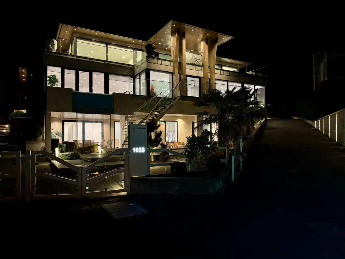 Outdoor Kitchen Photo of 1035 Greenwood Place, West Vancouver, BC