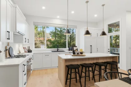 Breakfast Nook Photo of 3050 Brigette Street, Abbotsford, BC