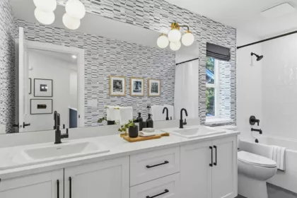 Mudroom Photo of 3050 Brigette Street, Abbotsford, BC