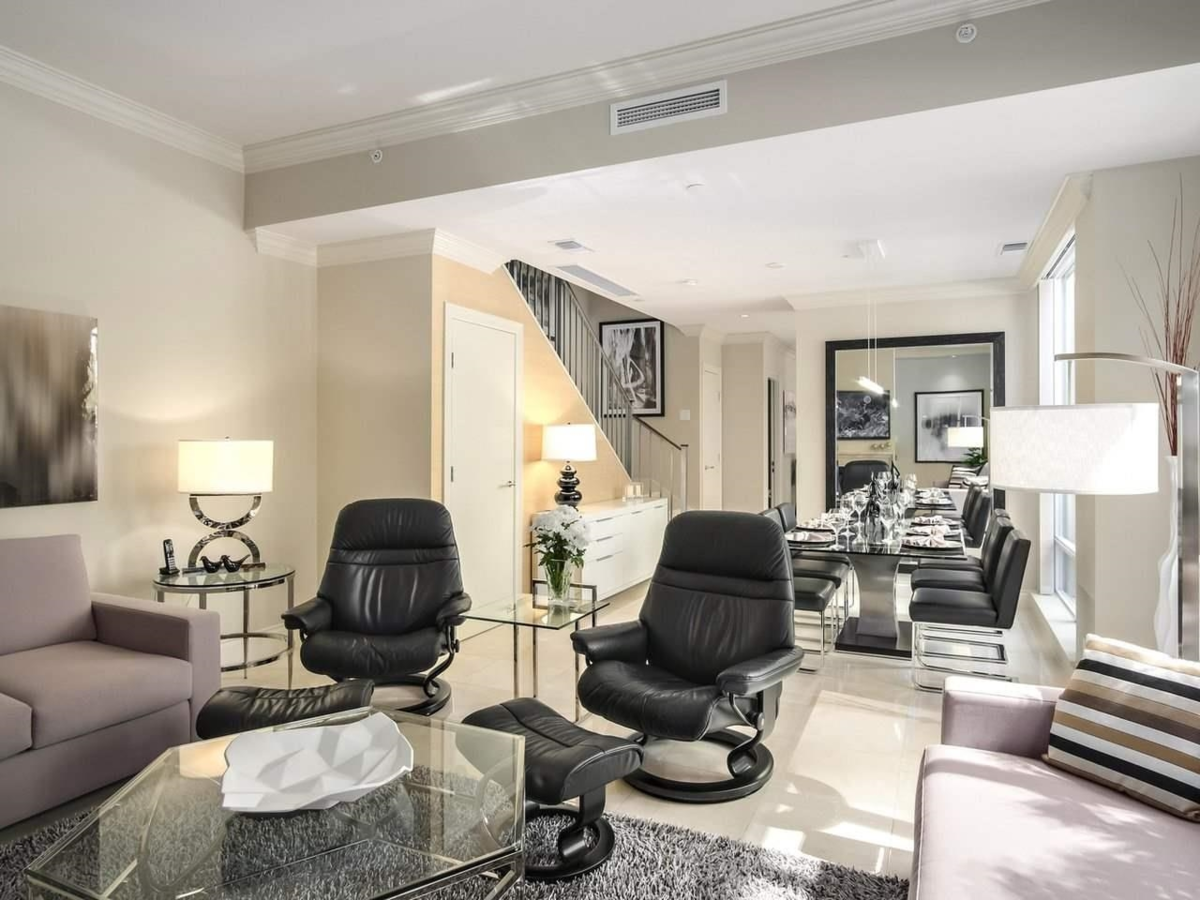 Dining Area Photo of 410 Beach Crescent, Vancouver, BC