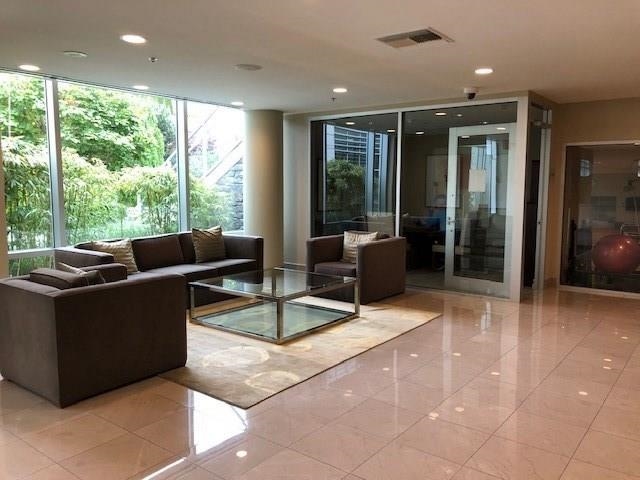 Front Yard Photo of 410 Beach Crescent, Vancouver, BC