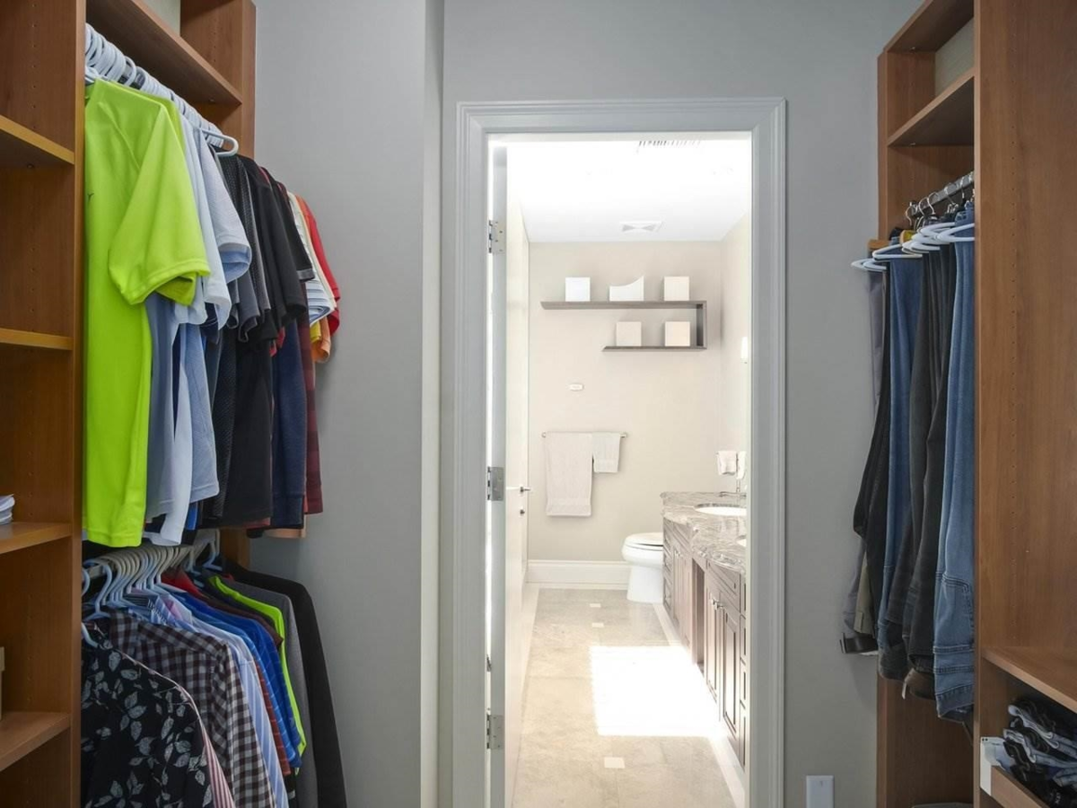 Guest Bathroom Photo of 410 Beach Crescent, Vancouver, BC