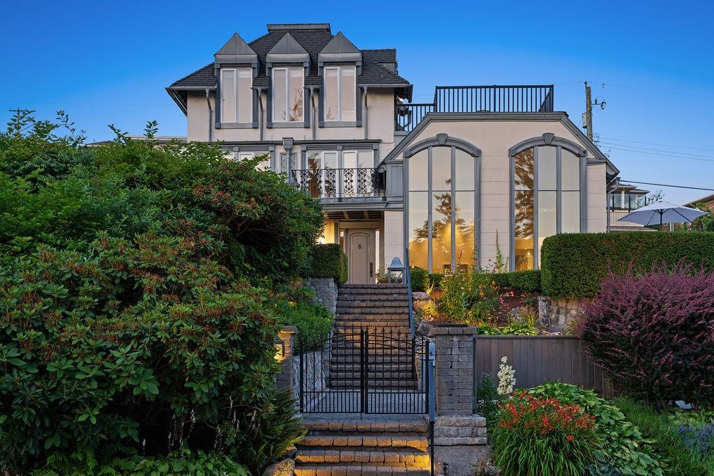 Exterior Rear Photo of 284 Sandringham Crescent, North Vancouver, BC