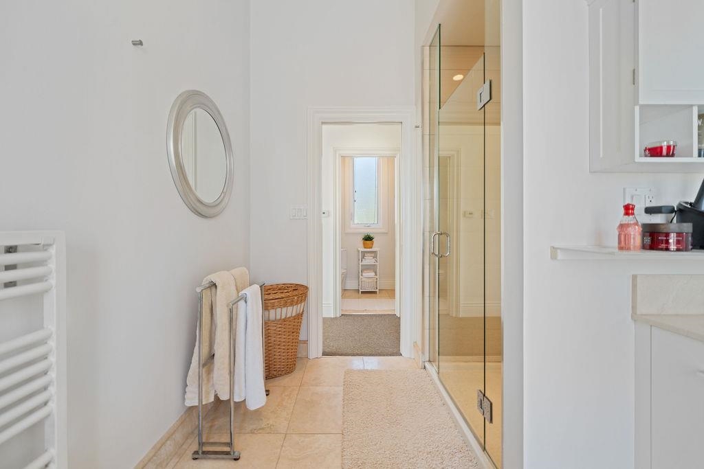 Outdoor Patio Photo of 284 Sandringham Crescent, North Vancouver, BC