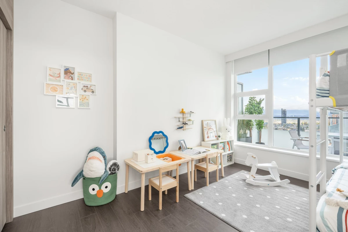 Bedroom 2 Photo of 3307 13778 100 Avenue, Surrey, BC