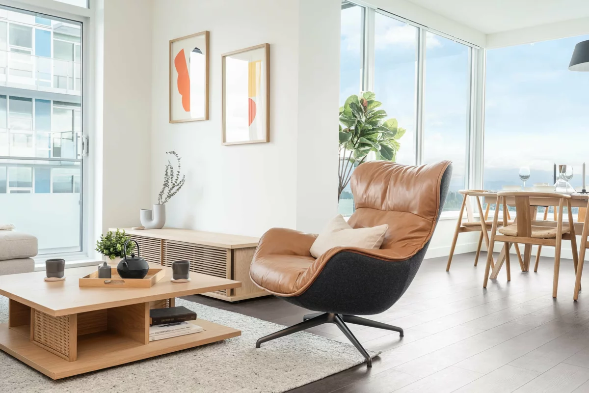 Exterior Front Photo of 3307 13778 100 Avenue, Surrey, BC