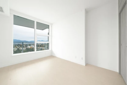 Basement Recreation Room Photo of 3307 13778 100 Avenue, Surrey, BC