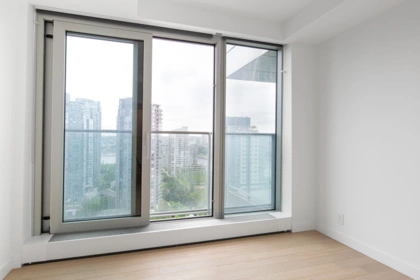 2501 1480 Howe Street, Vancouver, BC, Vancouver — Apartment/Condo for sale