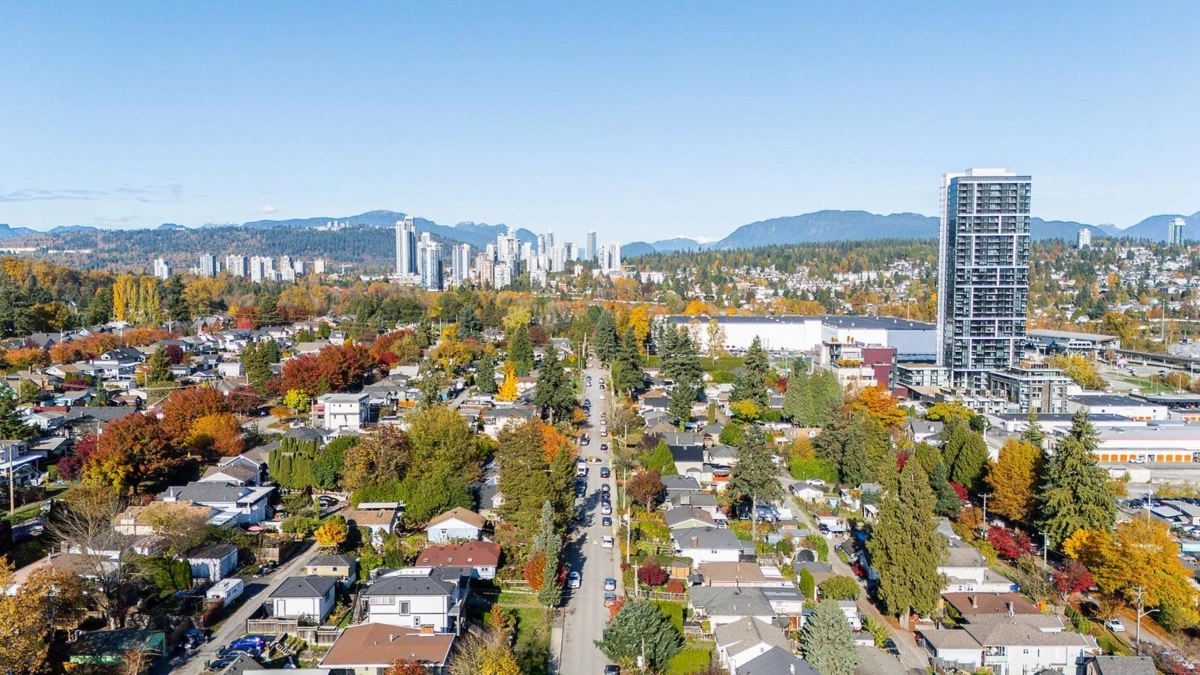 Fitness Center Photo Near 430 Garrett Street, New Westminster, BC