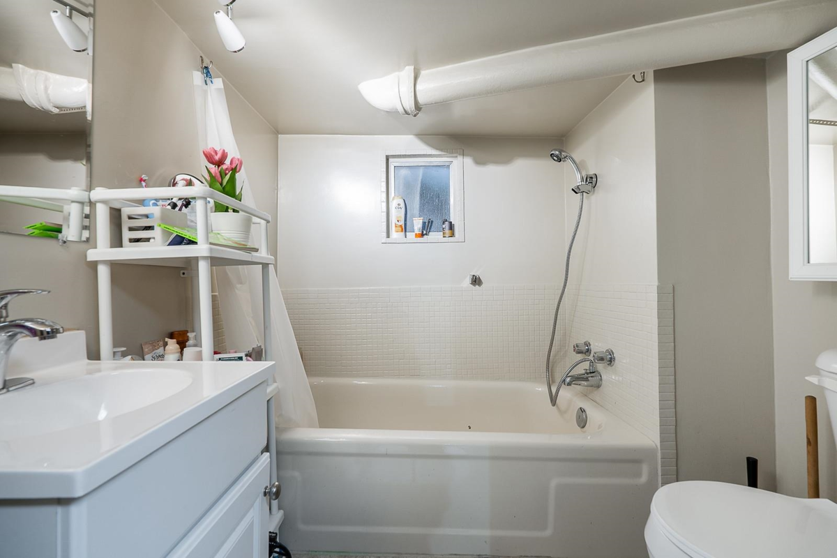 Office / Den Photo of 430 Garrett Street, New Westminster, BC