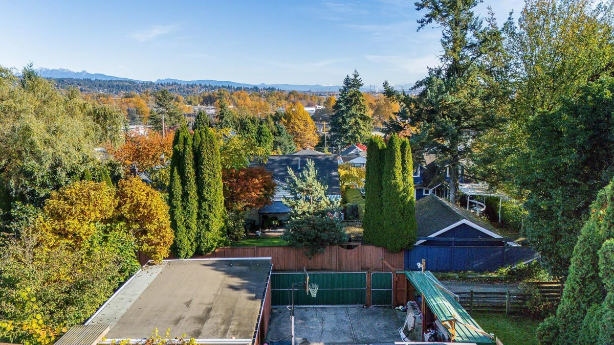 Outdoor Kitchen Photo of 430 Garrett Street, New Westminster, BC