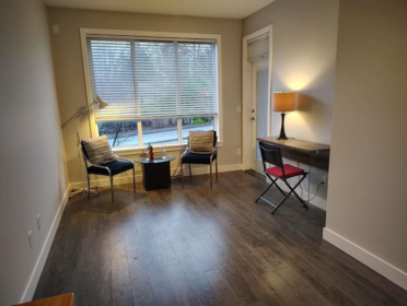 Family Room Photo of 205 15388 105 Avenue, Surrey, BC
