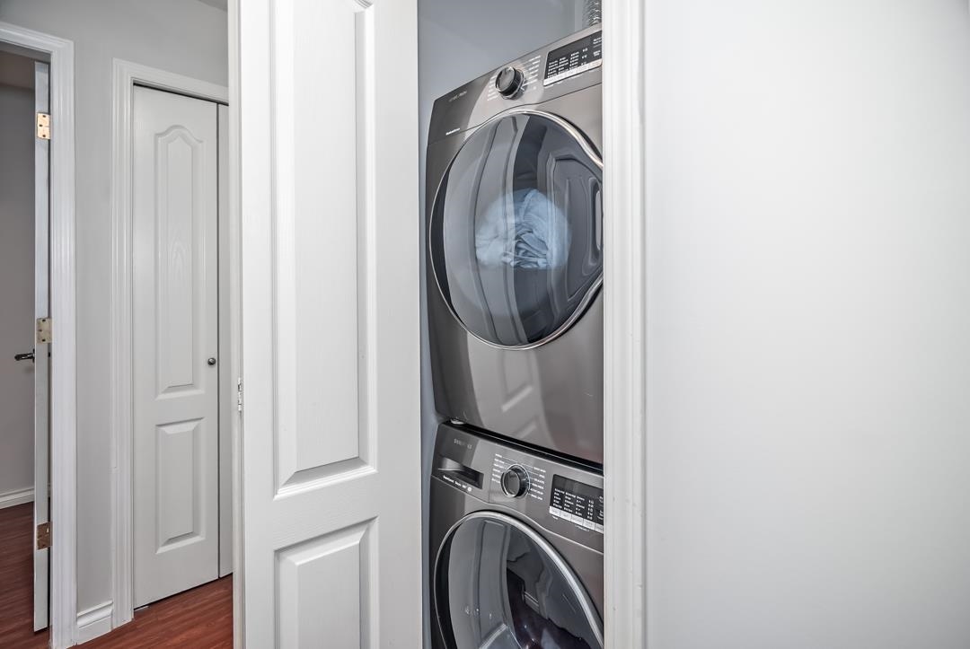 Mudroom Photo of 308 2551 Parkview Lane, Port Coquitlam, BC
