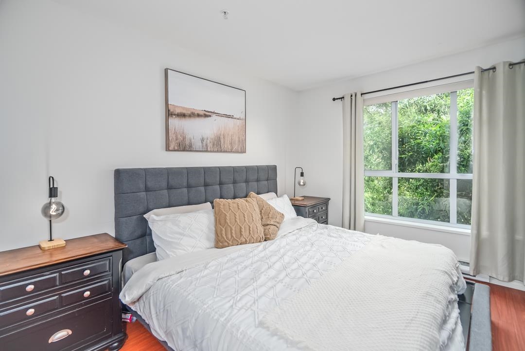 Powder Room Photo of 308 2551 Parkview Lane, Port Coquitlam, BC