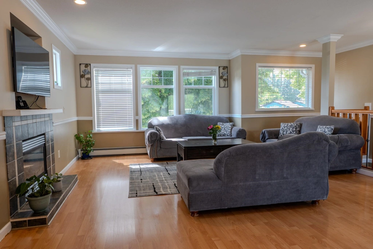 Kitchen Island Photo of 3162 Station Road, Abbotsford, BC
