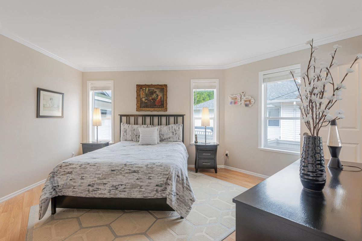 Hallway Photo of 318 Miami River Drive, Harrison Hot Springs, BC