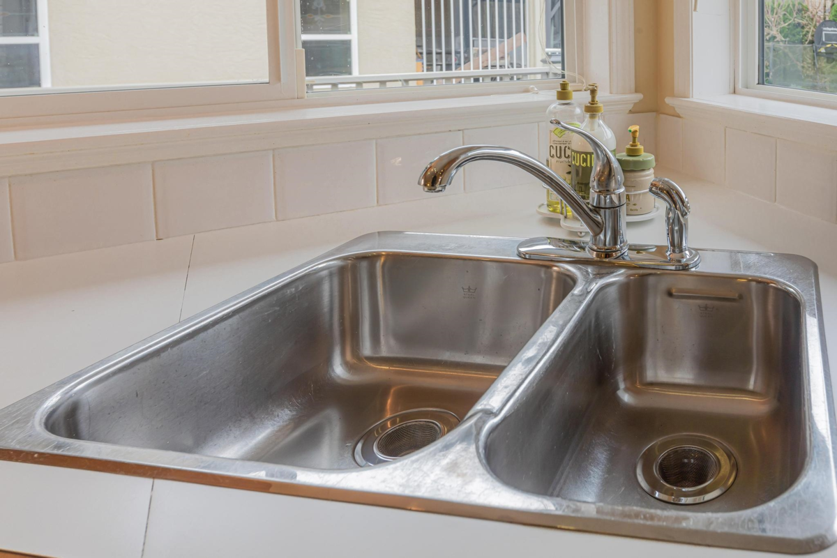 Office / Den Photo of 318 Miami River Drive, Harrison Hot Springs, BC