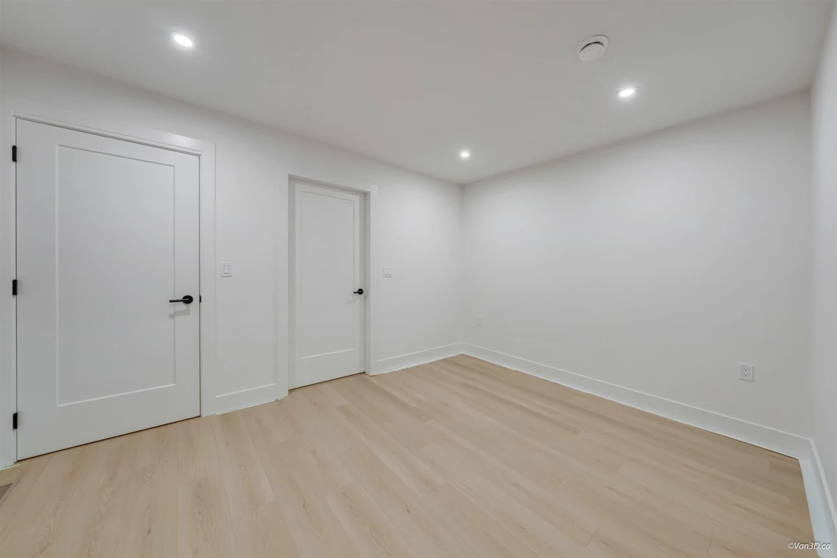 Garage Interior Photo of 3 6730 Heather Street, Vancouver, BC