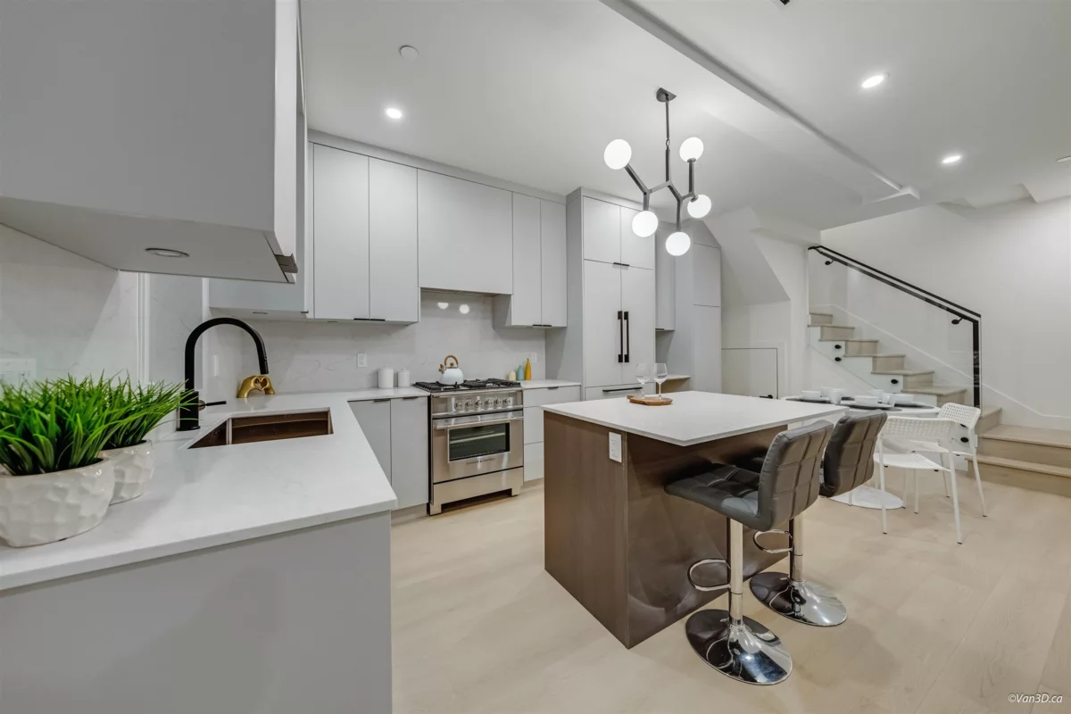 Kitchen Island Photo of 3 6730 Heather Street, Vancouver, BC