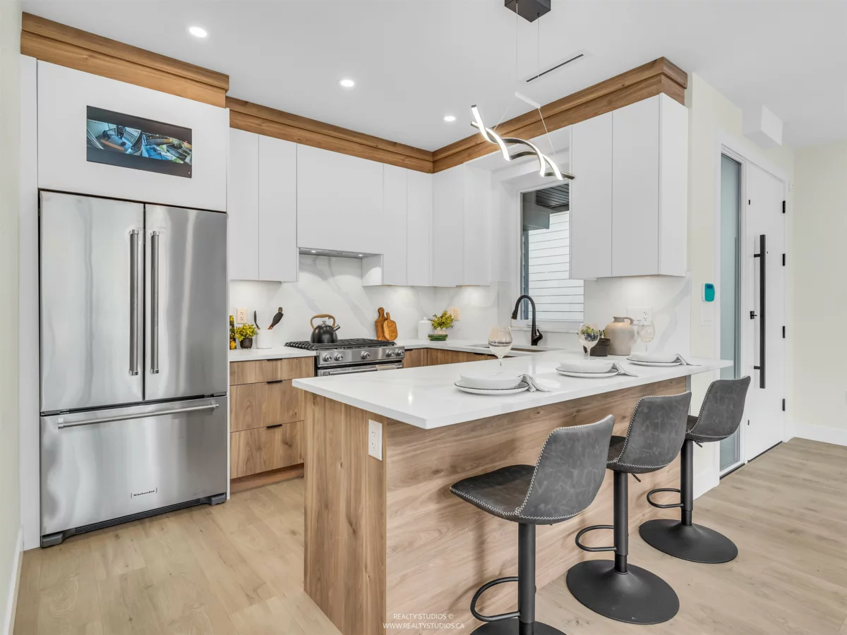 Pantry Photo of 2 5221 Clarendon Street, Vancouver, BC