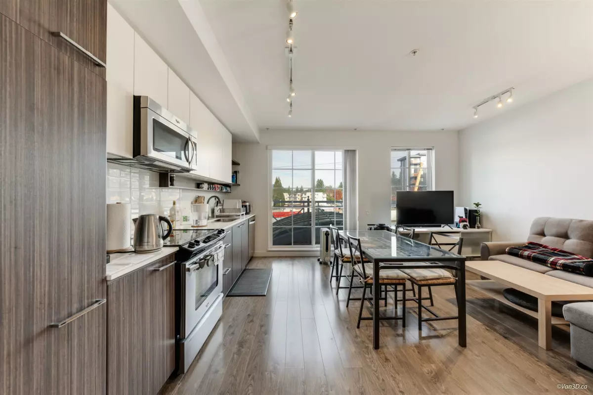 Kitchen Photo of 201 618 Como Lake Avenue, Coquitlam, BC