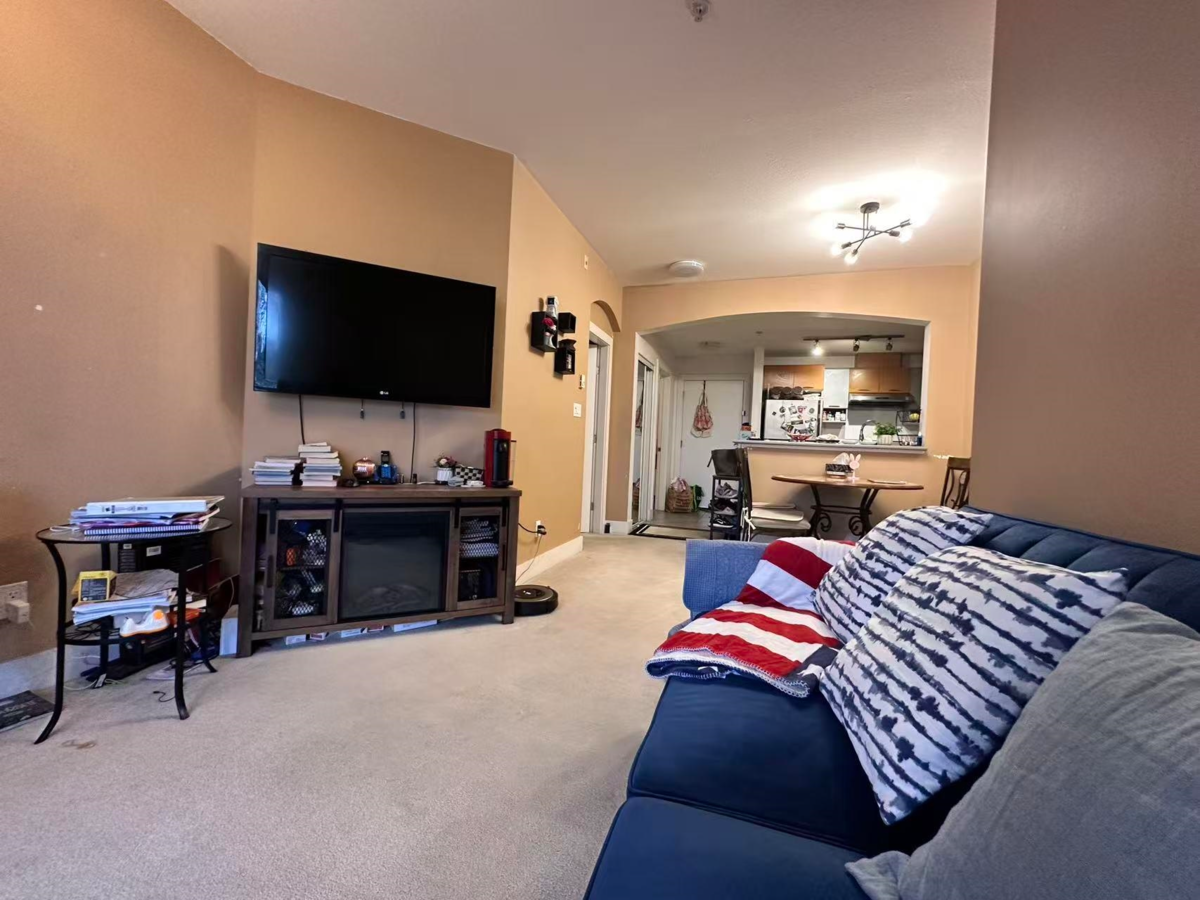 Living Room Photo of 310 9233 Ferndale Road, Richmond, BC