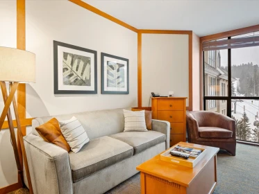 602 4320 Sundial Crescent, Whistler, BC, Whistler — Apartment/Condo for sale