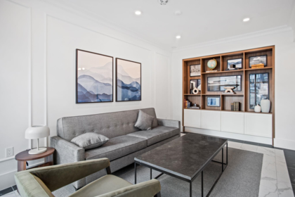 Office / Den Photo of 711 8750 University Crescent, Burnaby, BC