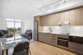 711 8750 University Crescent, Burnaby, BC