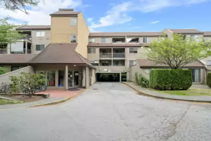 311 8120 Colonial Drive, Richmond, BC