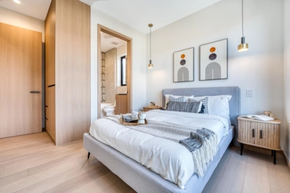 Bedroom 4 Photo of 2 968 E 55th Avenue, Vancouver, BC