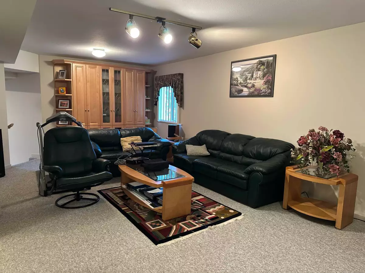 Loft / Bonus Room Photo of 2777 Nadina Drive, Coquitlam, BC