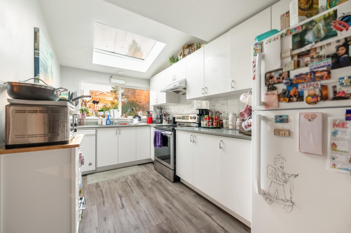 Bedroom 2 Photo of 2155 Prairie Avenue, Port Coquitlam, BC