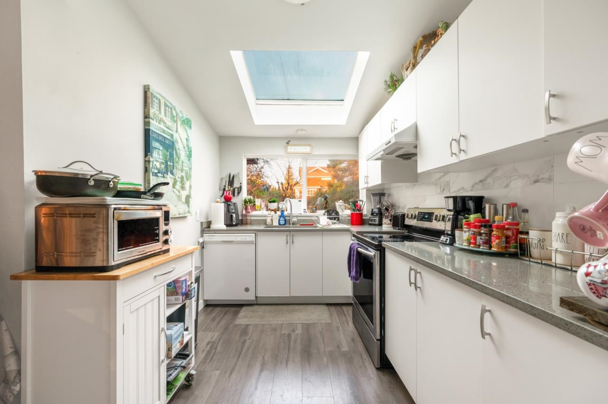 Bedroom 4 Photo of 2155 Prairie Avenue, Port Coquitlam, BC