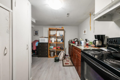 Laundry Room Photo of 2155 Prairie Avenue, Port Coquitlam, BC