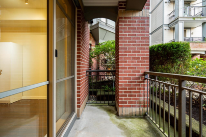 Basement Recreation Room Photo of 117 10499 University Drive, Surrey, BC