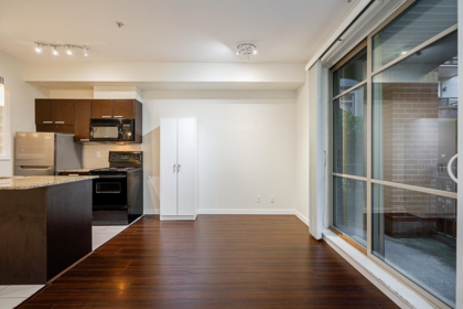 Kitchen Island Photo of 117 10499 University Drive, Surrey, BC