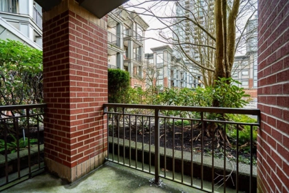 Loft / Bonus Room Photo of 117 10499 University Drive, Surrey, BC