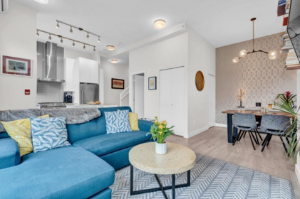 TH1 1728 Gilmore Avenue, Burnaby, BC, Burnaby — Townhouse for sale