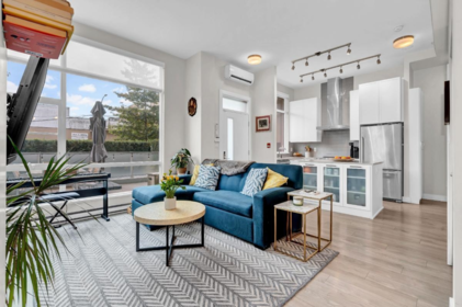 TH1 1728 Gilmore Avenue, Burnaby, BC, Burnaby — Townhouse for sale