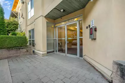 313 13780 76 Avenue, Surrey, BC, East Newton — 2 bed apartment/condo for sale