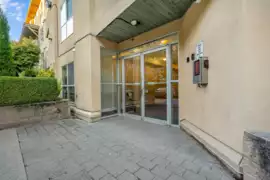 313 13780 76 Avenue, Surrey, BC