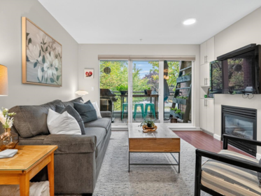 Kitchen Photo of 206 2096 W 46th Avenue, Vancouver, BC