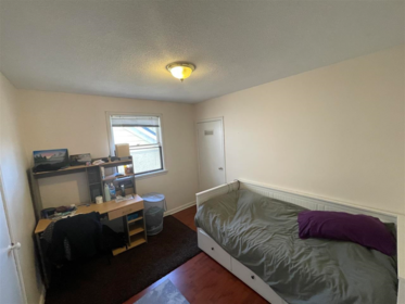 Bedroom 2 Photo of 88 W 48th Avenue, Vancouver, BC