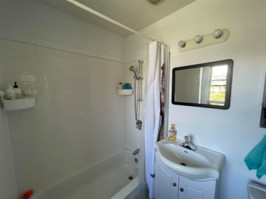 Primary Bedroom Photo of 88 W 48th Avenue, Vancouver, BC