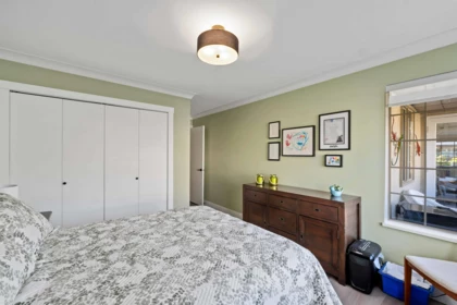 Basement Recreation Room Photo of 202 1488 Merklin Street, White Rock, BC