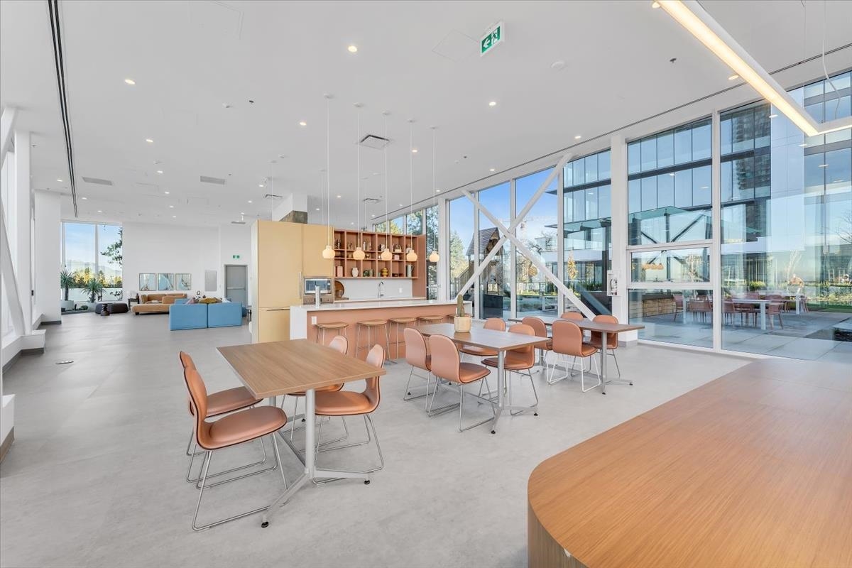 Office / Den Photo of 1212 13675 107a Avenue, Surrey, BC