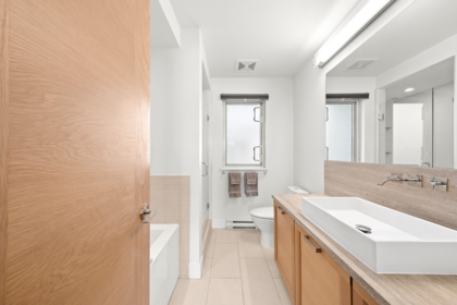 Hallway Photo of 28 230 Salter Street, New Westminster, BC