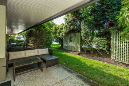 Outdoor Kitchen Photo of 79 4001 Old Clayburn Road, Abbotsford, BC